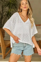 White V-Neck Knitted Flowy Blouse - Fashionfitz