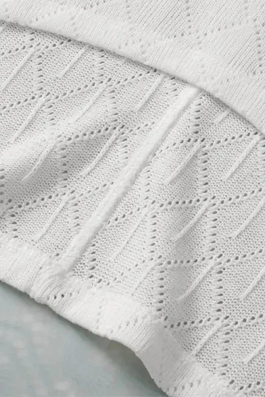 White V-Neck Knitted Flowy Blouse - Fashionfitz