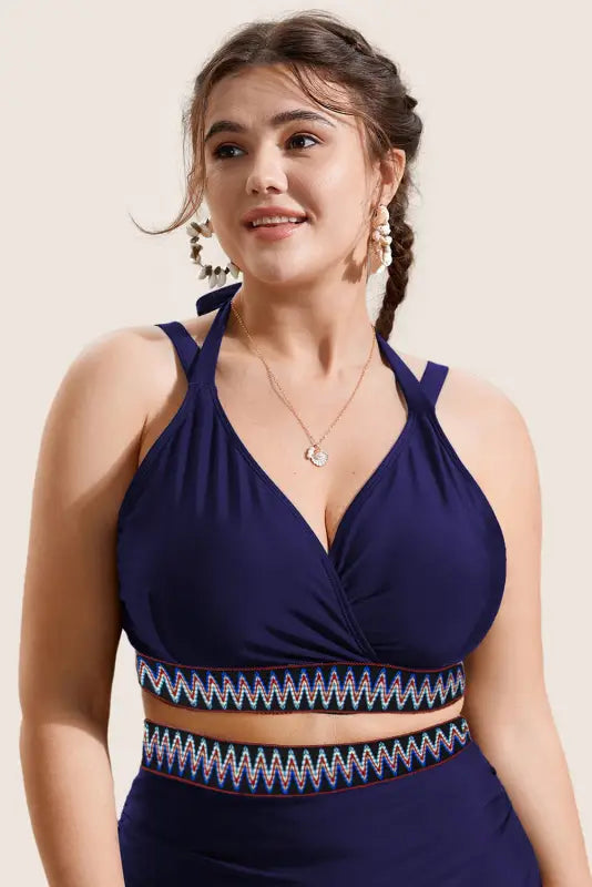 Embroidered high-waist bikini in plus size navy blue