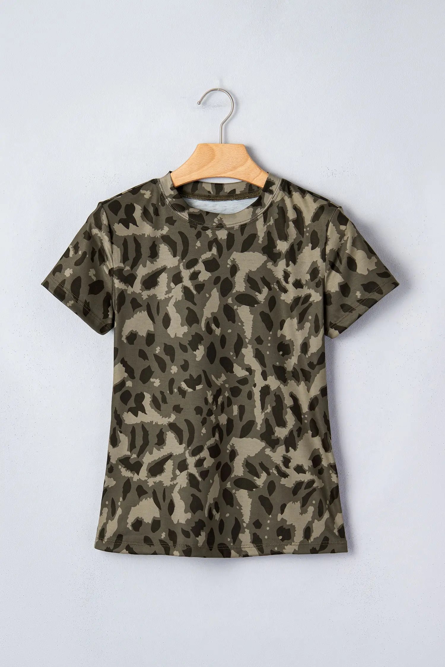 Leopard print slim tee mock neck short sleeve fitted sheath t-shirts
