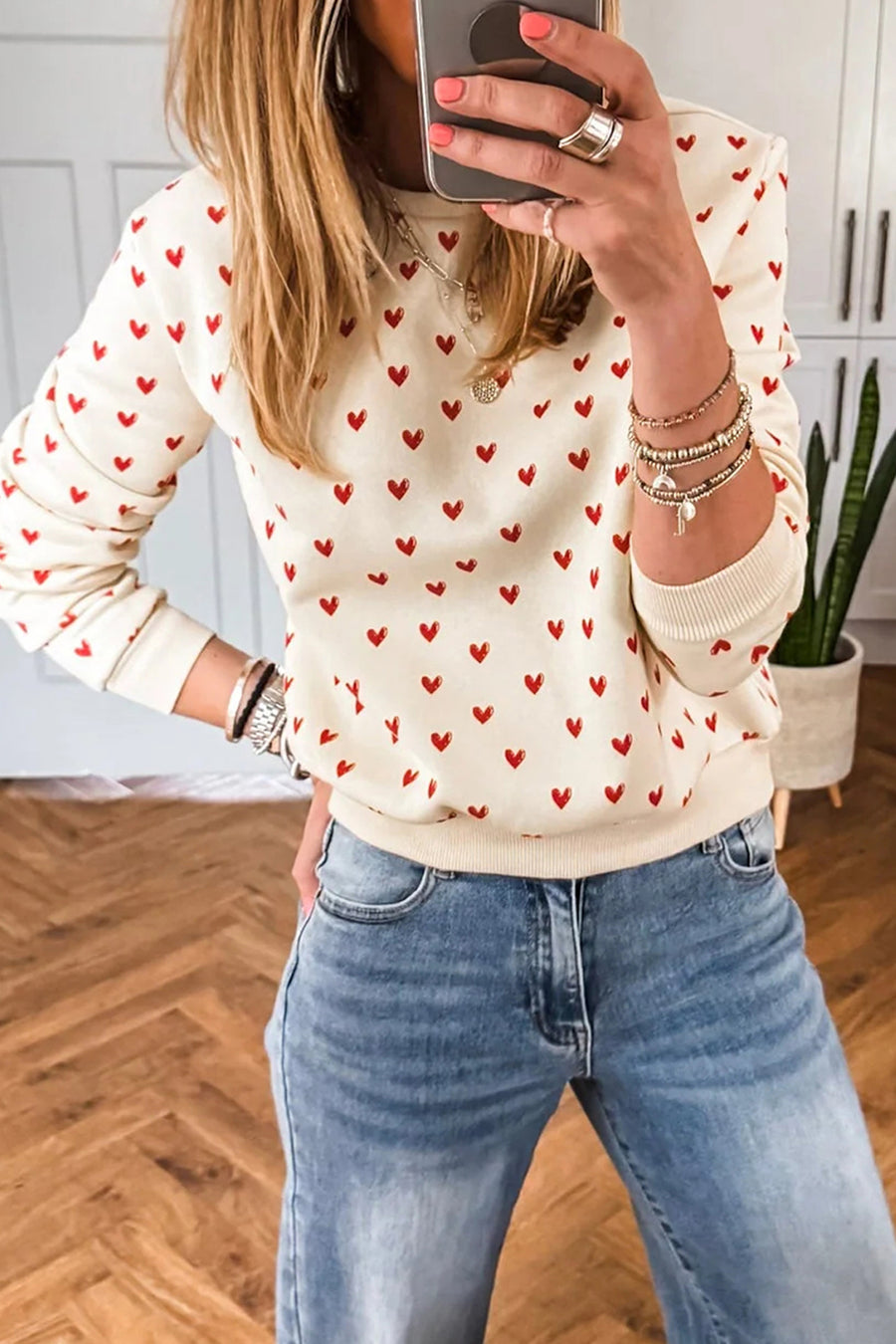 Heart Print Round Neck Long Sleeve Sweatshirt