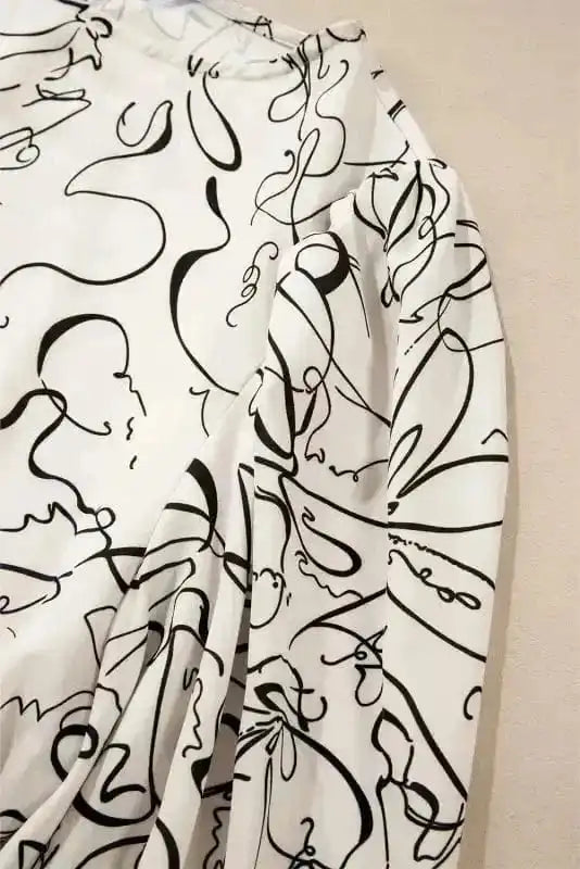 Blouses Abstract Elegance Puffed Sleeve Blouse