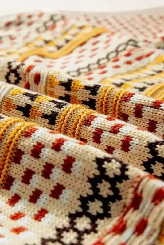 Cardigans Buttoned Cropped Cardigan