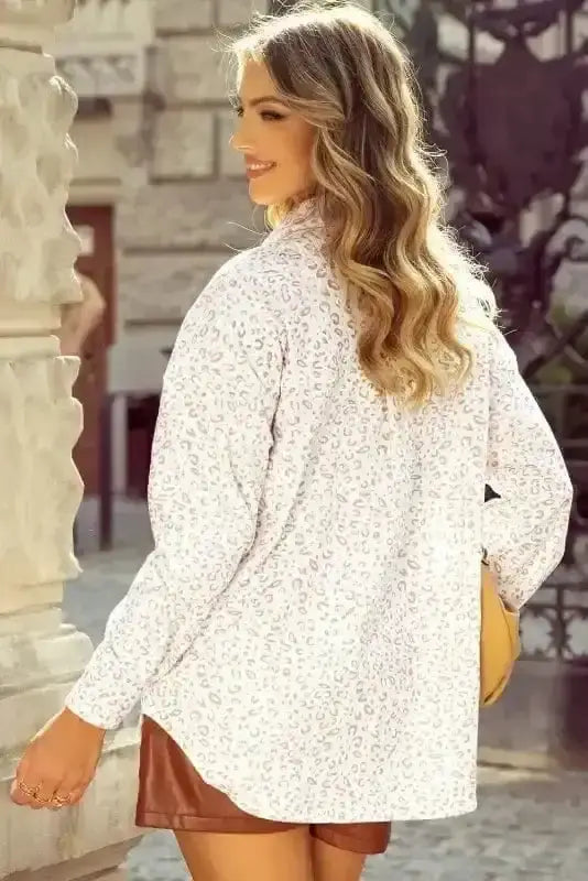 Leopard corduroy shacket back view — Fashionfitz UK