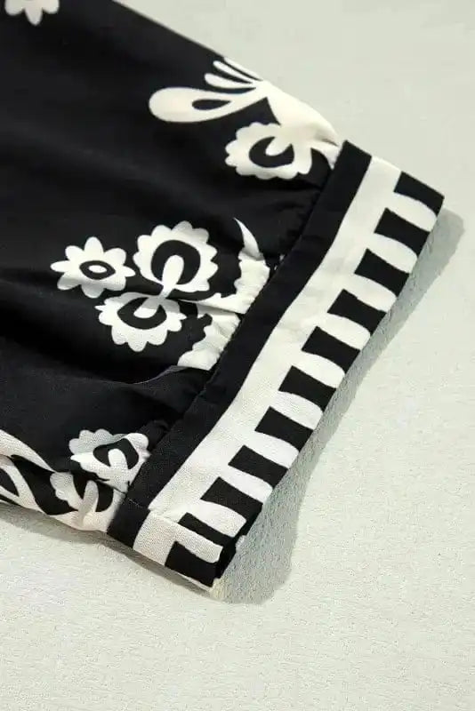 Floral Blouses Boho Chic Geometric Blouse - Black