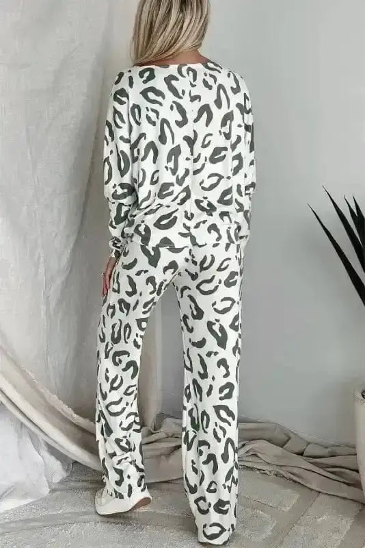 Beige leopard print lounge set back view — Fashionfitz UK