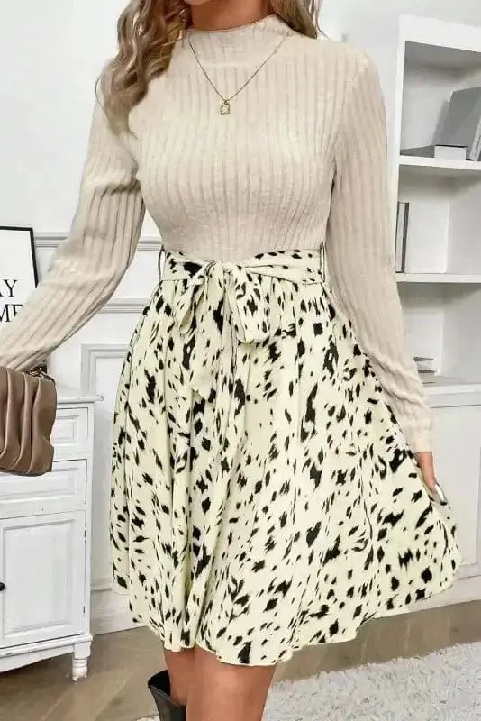 Mini Dresses Belted Elegance Knit Dress