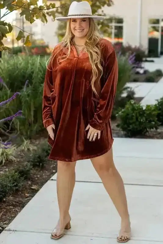 Plus Size Mini Dresses Elegant Pleated Velvet Dress - Plus Size