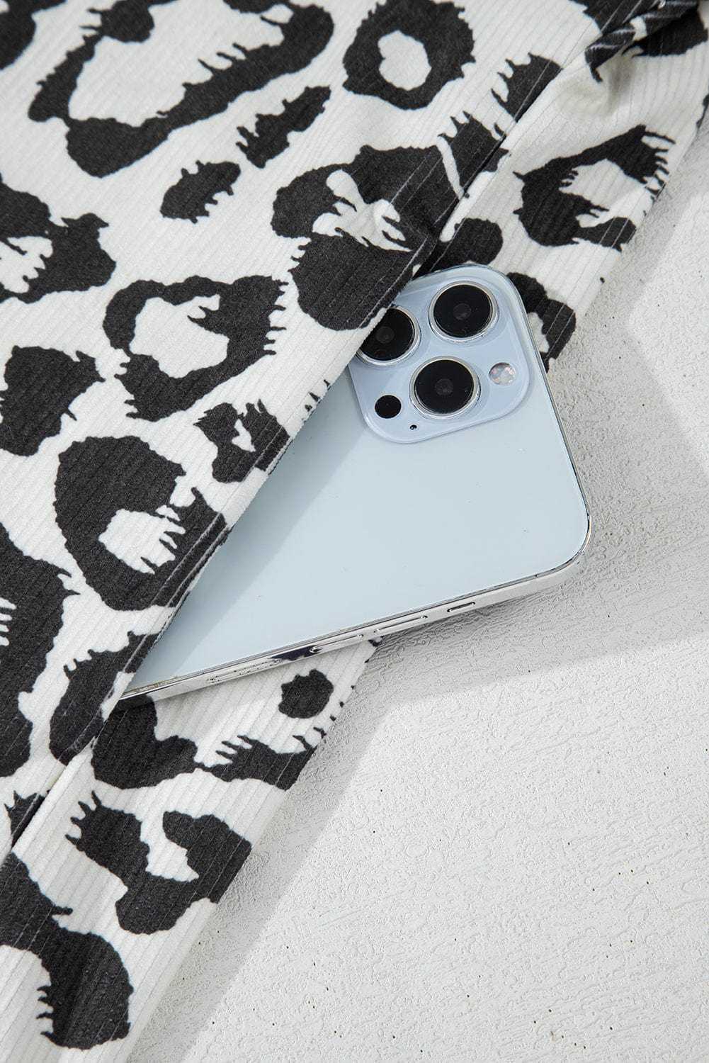 Plus Size Outerwear Plaid & Leopard Fusion Shacket