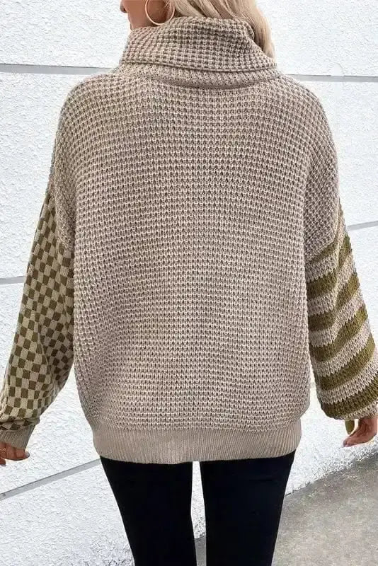 Waffle knit turtleneck sweater back view — Fashionfitz UK