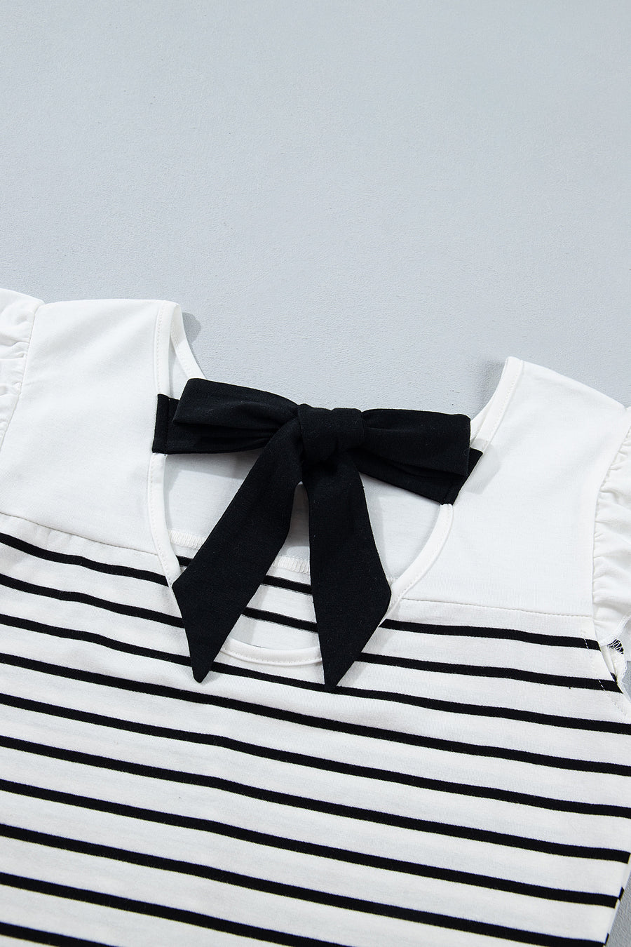 Stripe Contrast Knot Back Ruffle Trim Tank Top Women UK — styled outfit look | Fashionfitz UK