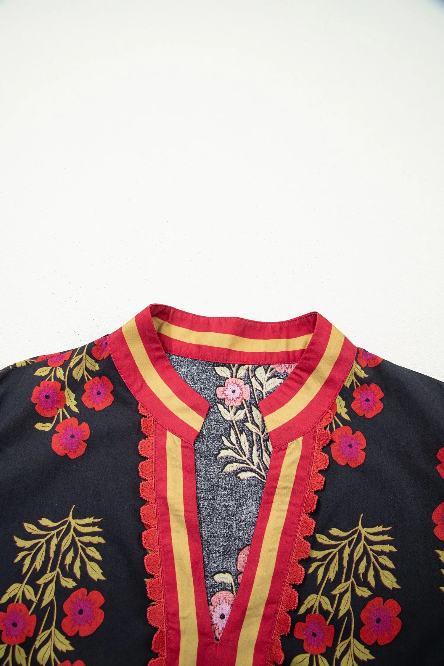 Plus size floral ricrac trim cotton blouse puff sleeve v neck colourblock blouses