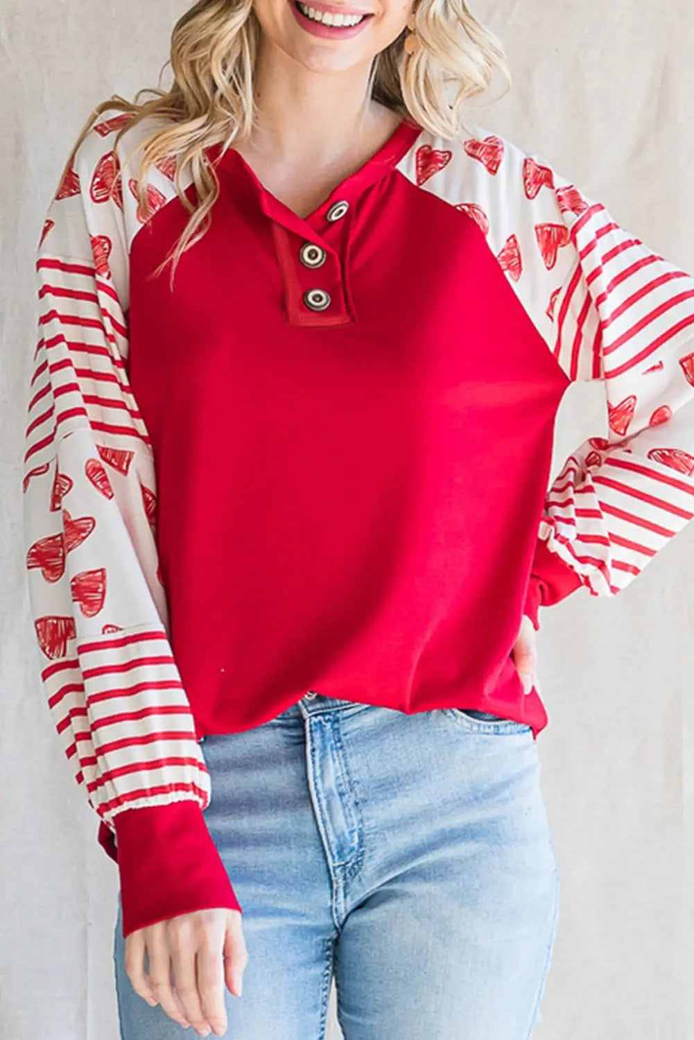 Fiery red heart striped raglan sleeve henley top - l / 68% cotton + 26.5% polyester + 5.5% elastane - blouses & shirts