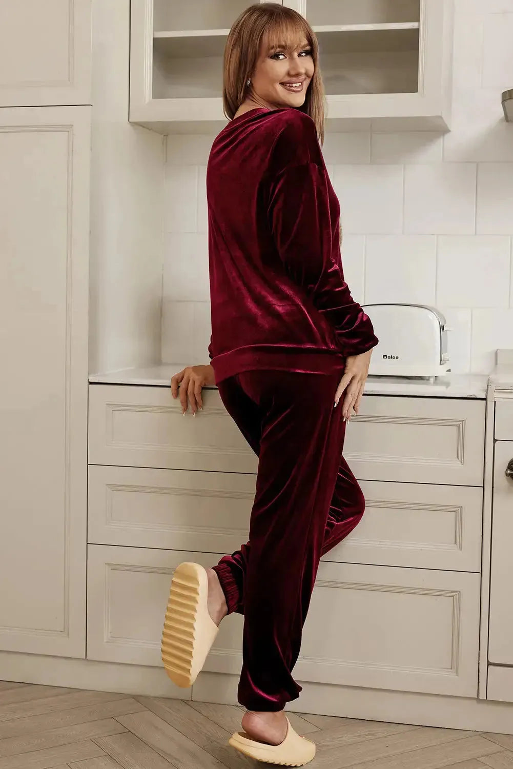 Fiery Red Solid Velvet Two Piece Lounge Set - Fashionfitz