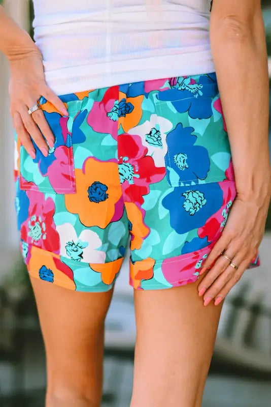 Floral elastic waist casual shorts