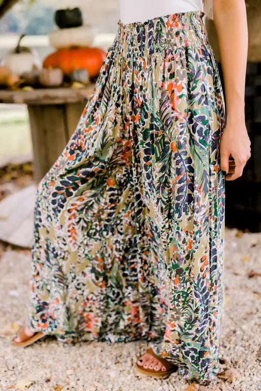 Floral shirred wide leg casual pants