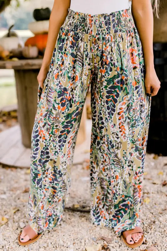 Floral shirred wide leg casual pants