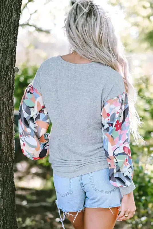 Floral-Sleeves Buttoned V-Neck Top - Gray - Fashionfitz