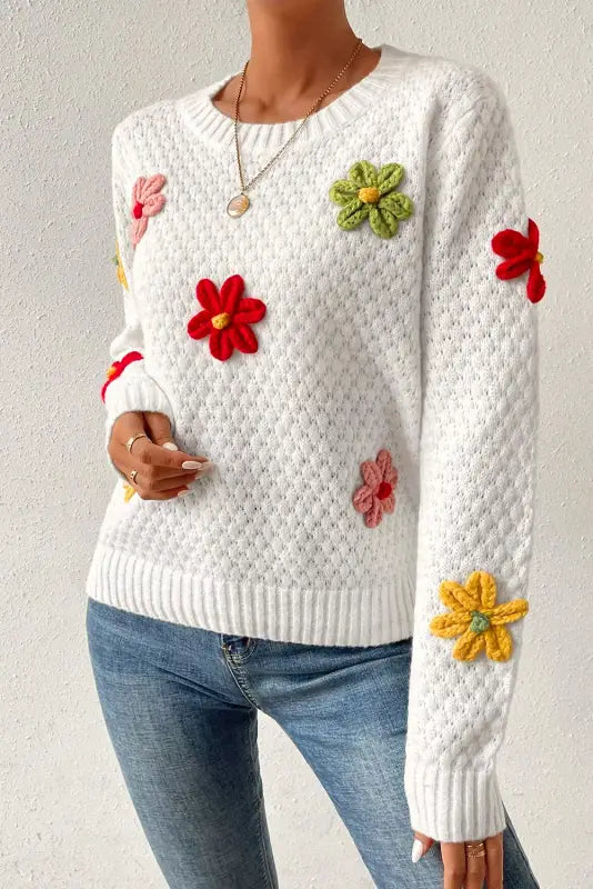 Flower applique white sweater | fashionfitz