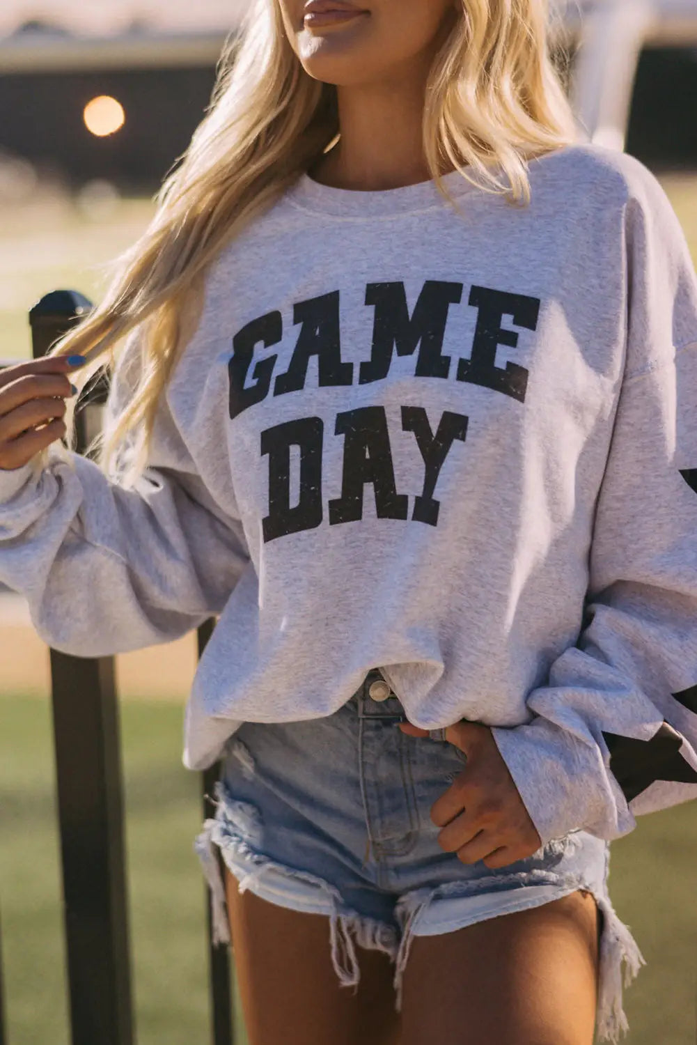 Game day graphic sweatshirt - black / s / 50% polyester + 50% cotton - sweatshits & hoodies
