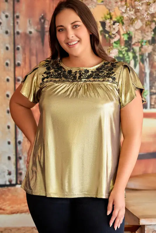 Gold plus size floral embroidered short sleeve top