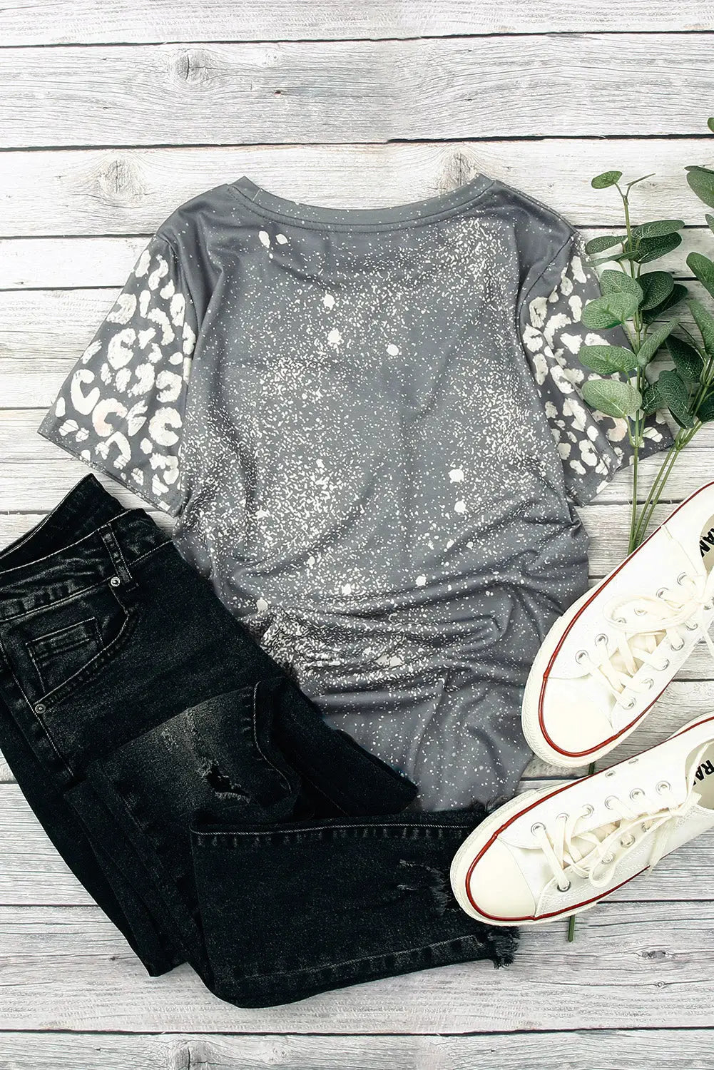 Gray bleached leopard short sleeve t-shirt - t-shirts