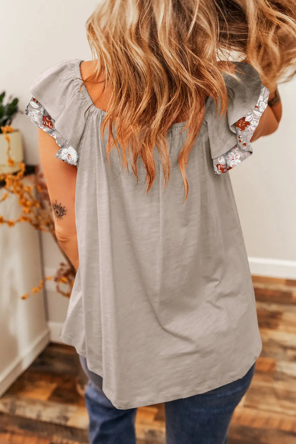 Gray floral patchwork square neck ruffle sleeve blouse - short blouses