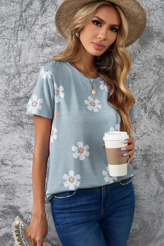 Gray floral pattern t-shirt - t-shirts