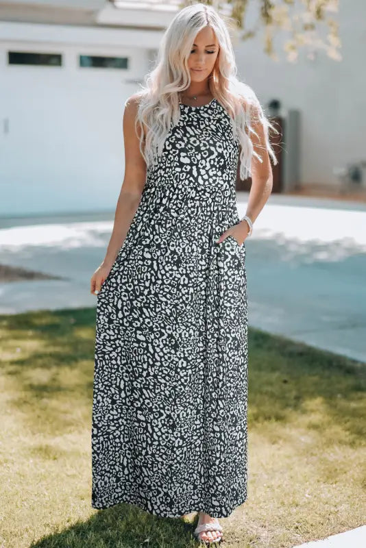 Gray leopard print pocketed sleeveless maxi dress - dresses