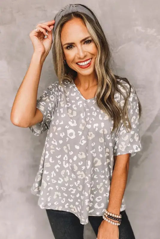 Gray leopard spots print loose t shirt - t-shirts