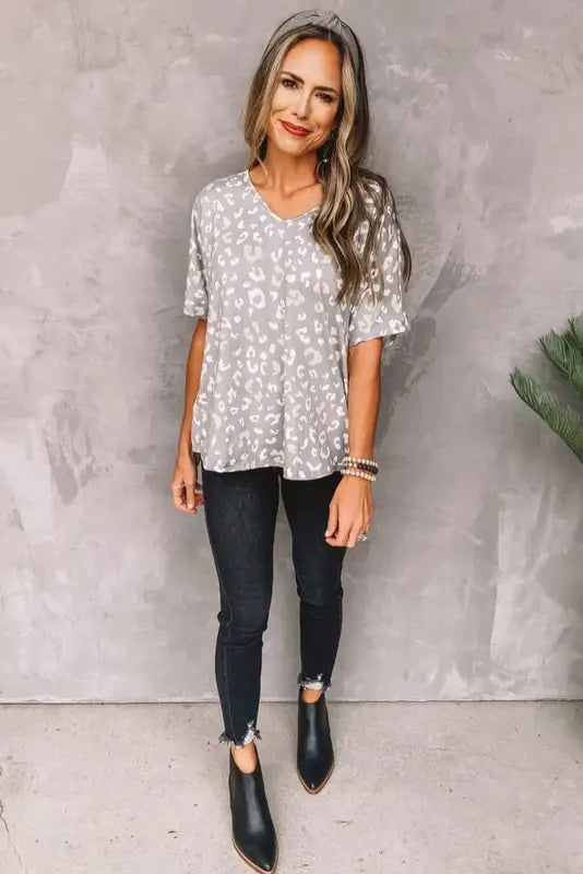 Gray leopard spots print loose t shirt - t-shirts