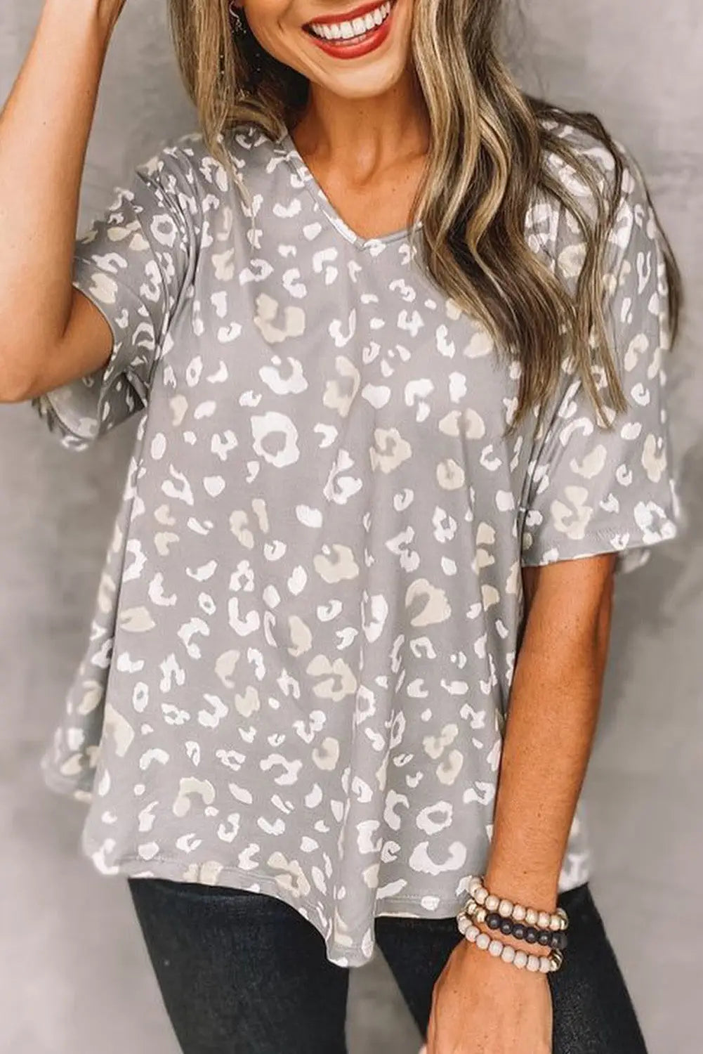 Gray leopard spots print loose t shirt - t-shirts