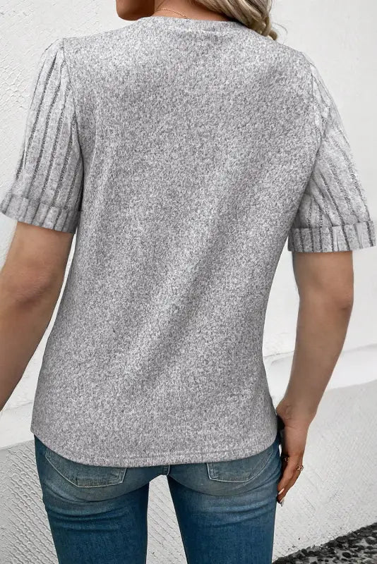 Gray ribbed splicing sleeve round neck t-shirt - tops