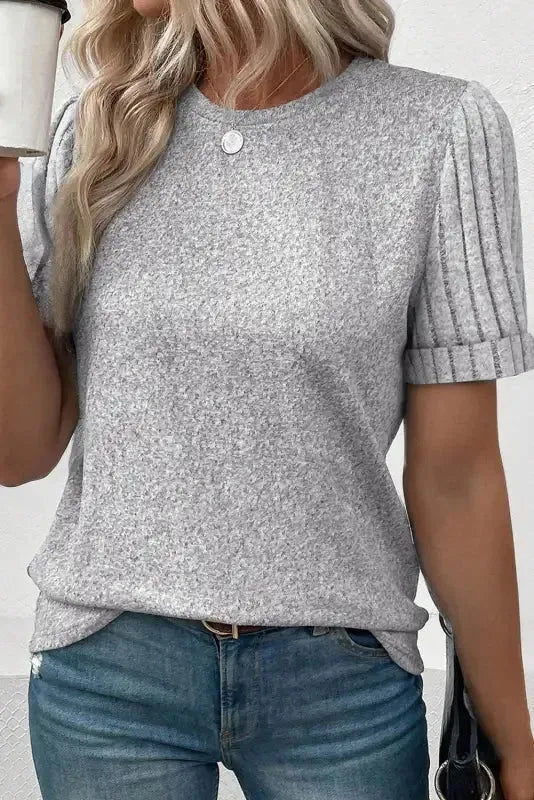 Gray Ribbed Splicing Sleeve Round Neck T-shirt - Fashionfitz