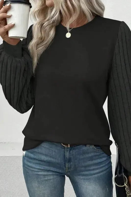 Gray Ribbed Splicing Sleeve Round Neck T-shirt - Fashionfitz
