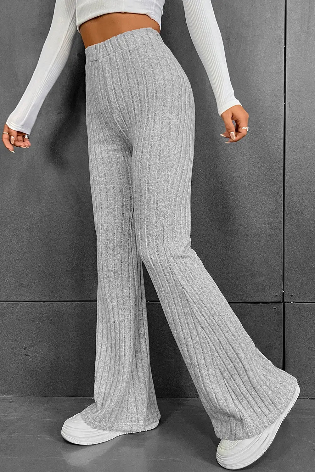 Gray solid color high waist ribbed flare pants - s / 95% polyester + 5% elastane - wide leg