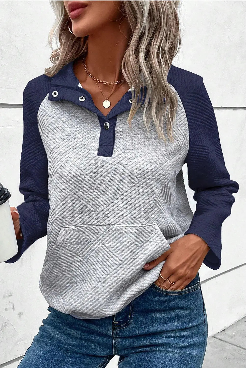Gray textured contrast splicing raglan sleeve top - l 97% polyester + 3% elastane long tops