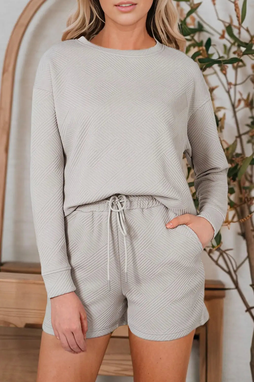 Gray textured long sleeve top and drawstring shorts set - loungewear
