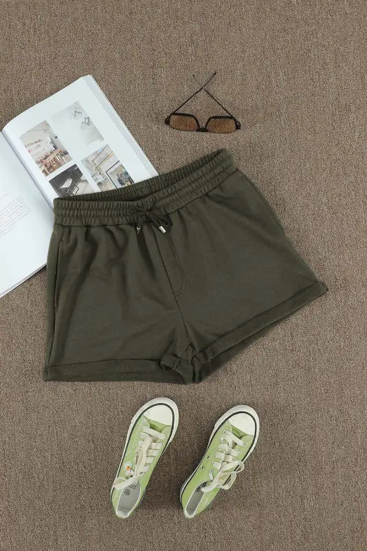 Gray tie waist side pockets cuffed lounge shorts