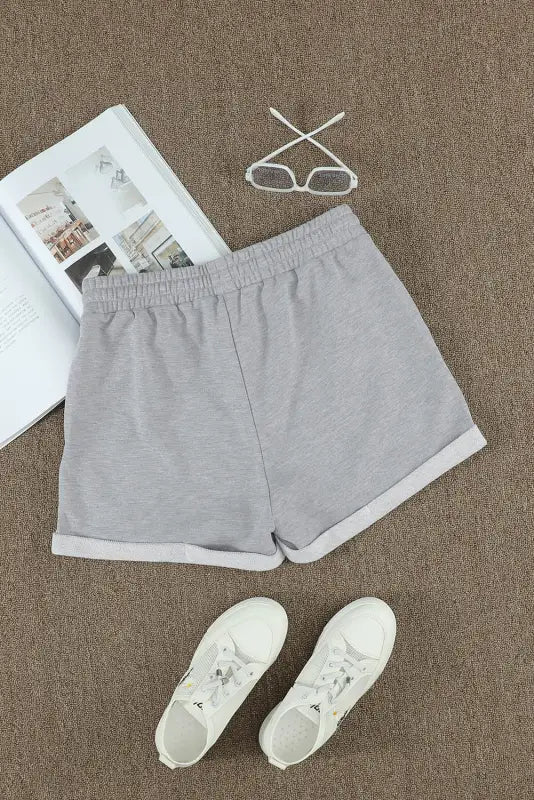 Gray tie waist side pockets cuffed lounge shorts