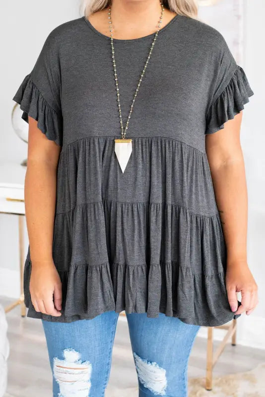 Gray tiered ruffled short sleeve plus size blouse - 4x / 95% polyester + 5% elastane