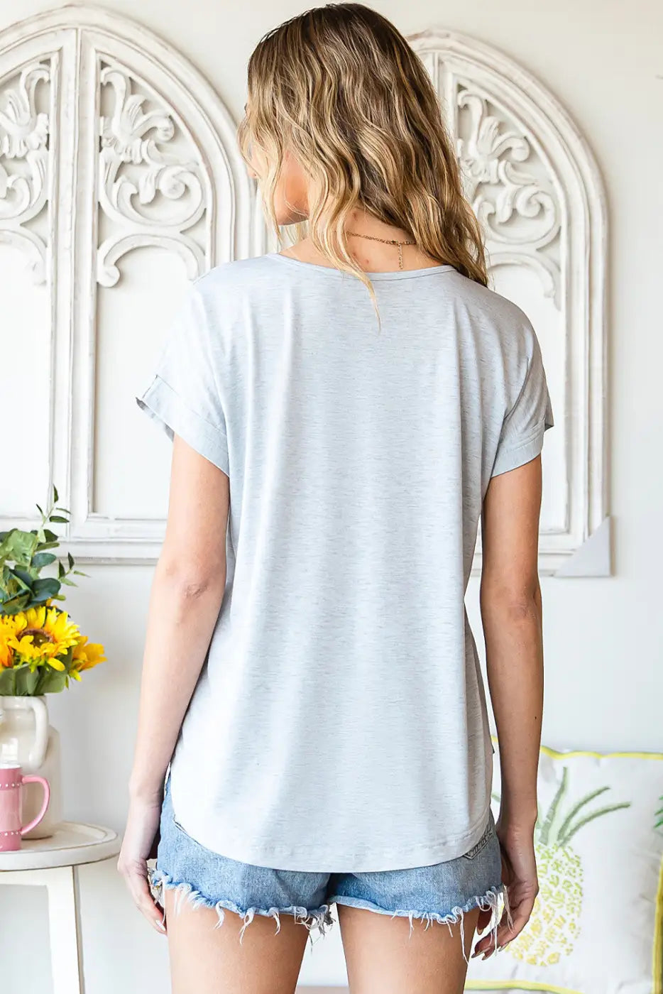 Gray v-neck buttoned t-shirt - t-shirts