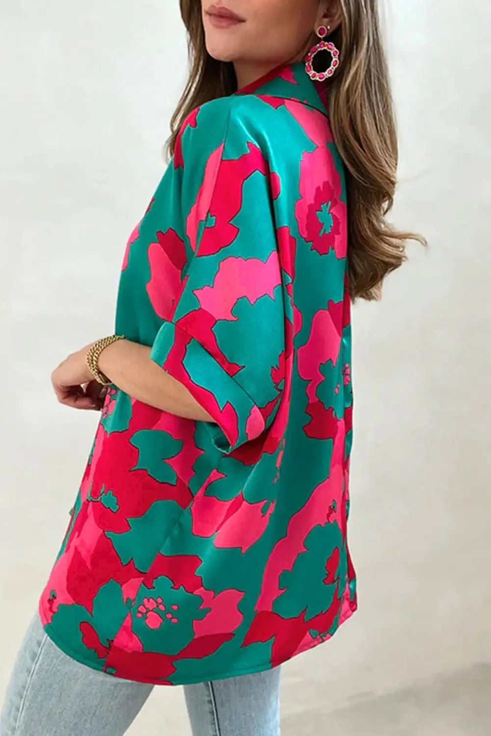 Green abstract print v neck blouse - tops