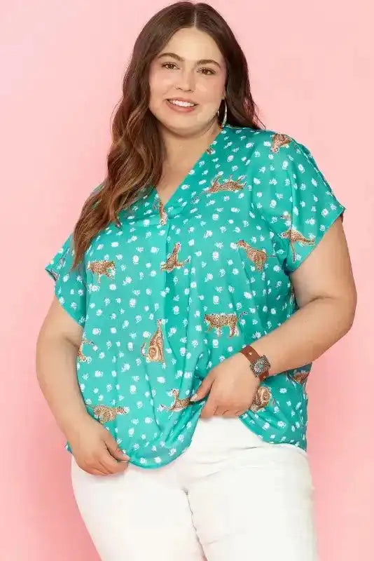 Green Cheetah Short Sleeve Plus Top - Fashionfitz