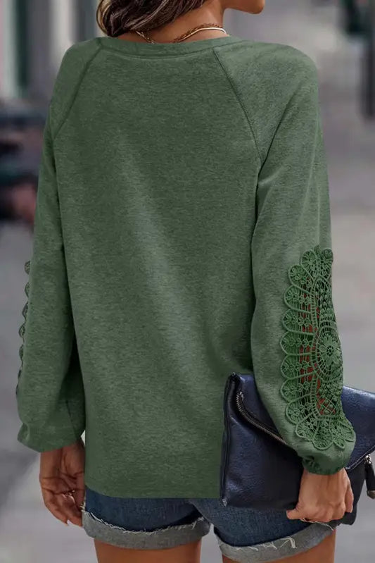 Long sleeve tops green crochet lace patch raglan top