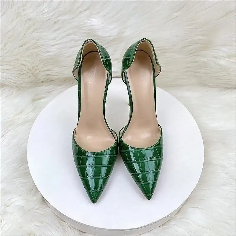 Green crocodile pattern high heels stiletto shoes - 12cm / 33 - pumps