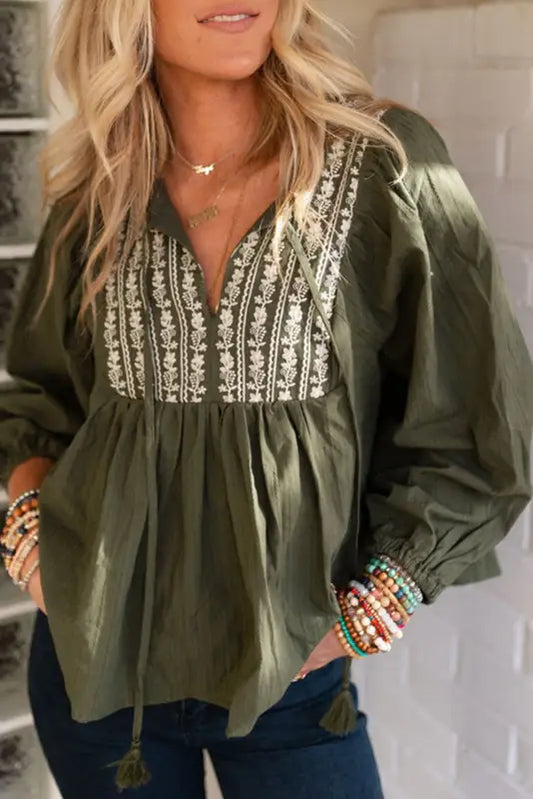 Green embroidered split neck pleated loose blouse - s / 100% cotton - tops