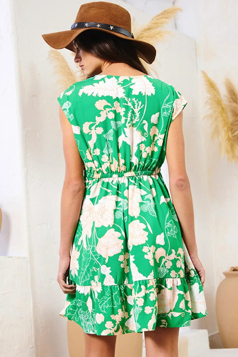 Green floral mini dress - sleeveless v neck ruffled hem - dresses