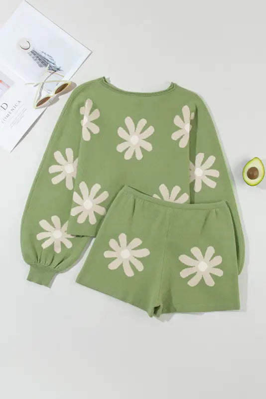 Green flower print bubble sleeve knitted sweater and shorts set - loungewear