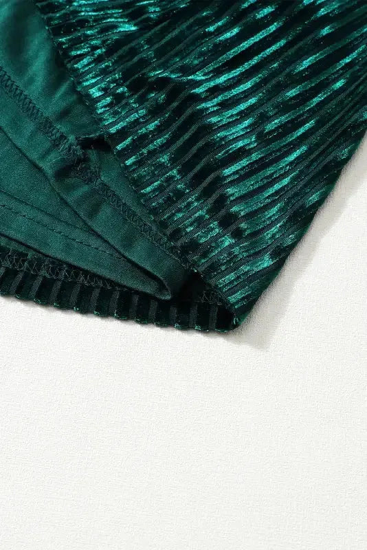 Green Tie Back Square Neck Velvet Babydoll Dress - Fashionfitz